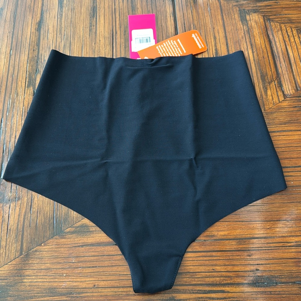Commando NWT control thong